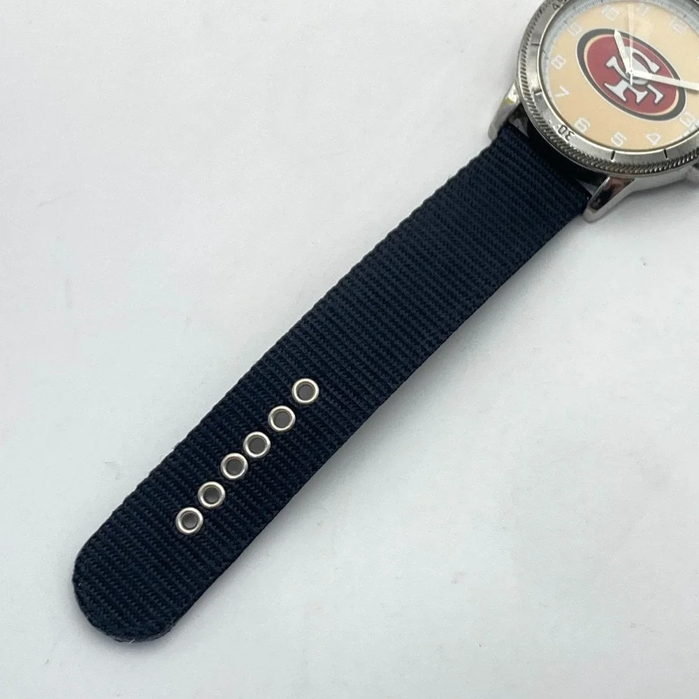 San Francisco 49ers Men's Watch NFL 44mm Silver Tone Logo Sparo Nylon Band 9